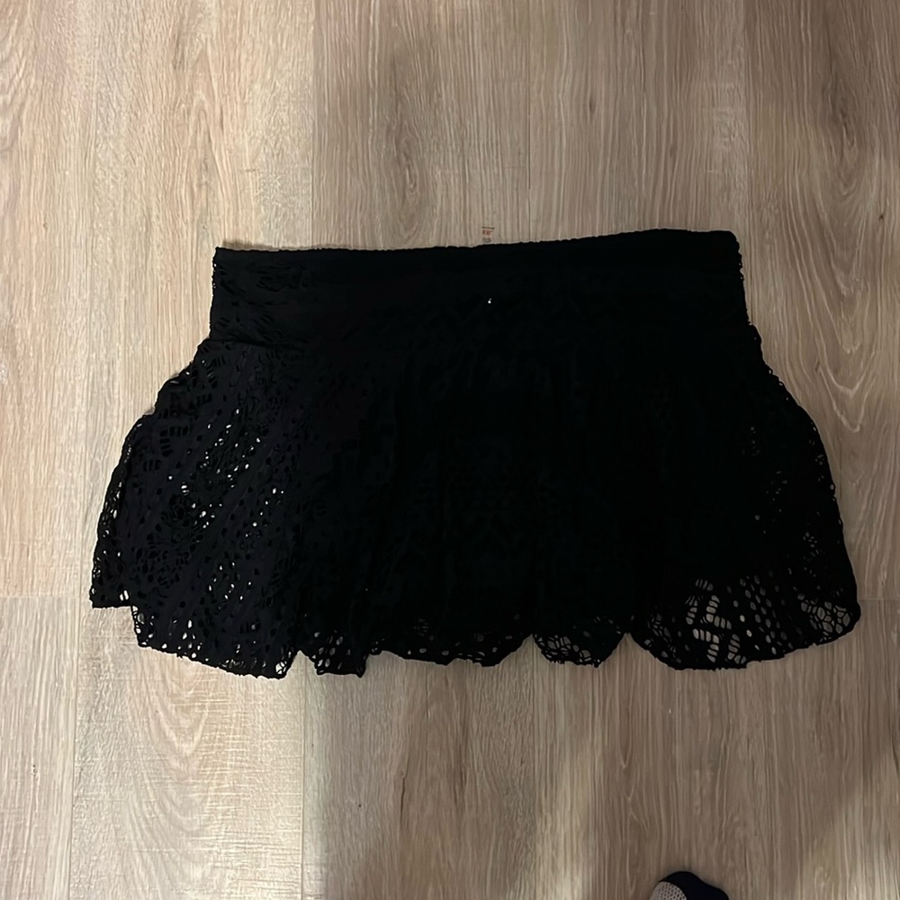 Skirted bathing suit bottom